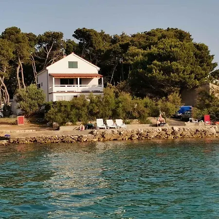 In - Insel 42969 * Ugljan